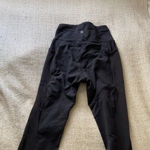 Black Lululemon leggings